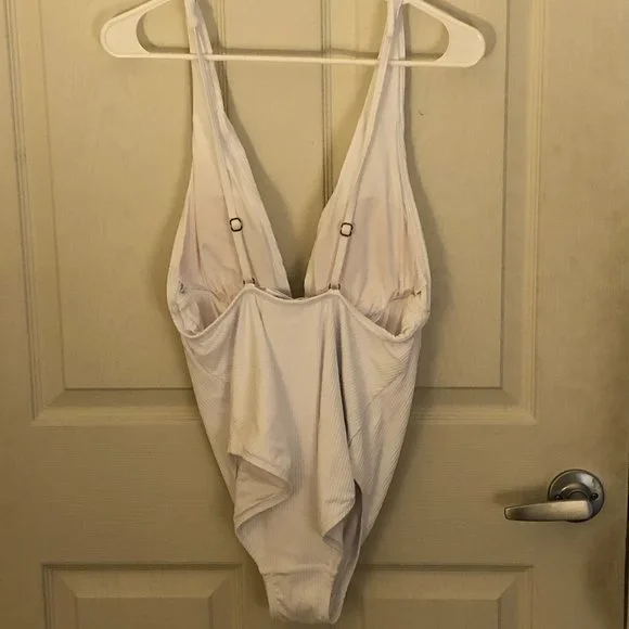 Andie The Sardinia One Piece in Ribbed White (Size XL) - Picture 6 of 7